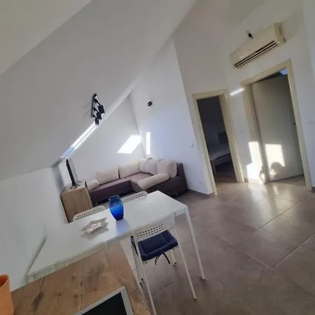Bar Bi Appartement